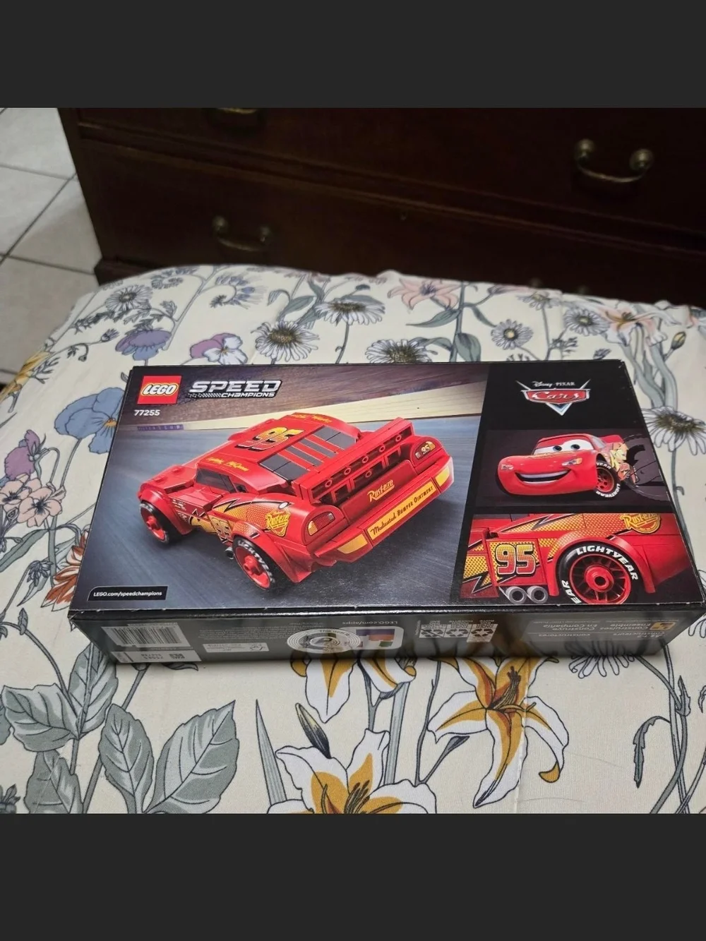 LEGO Speed Champions Lightning McQueen Red Racing Car